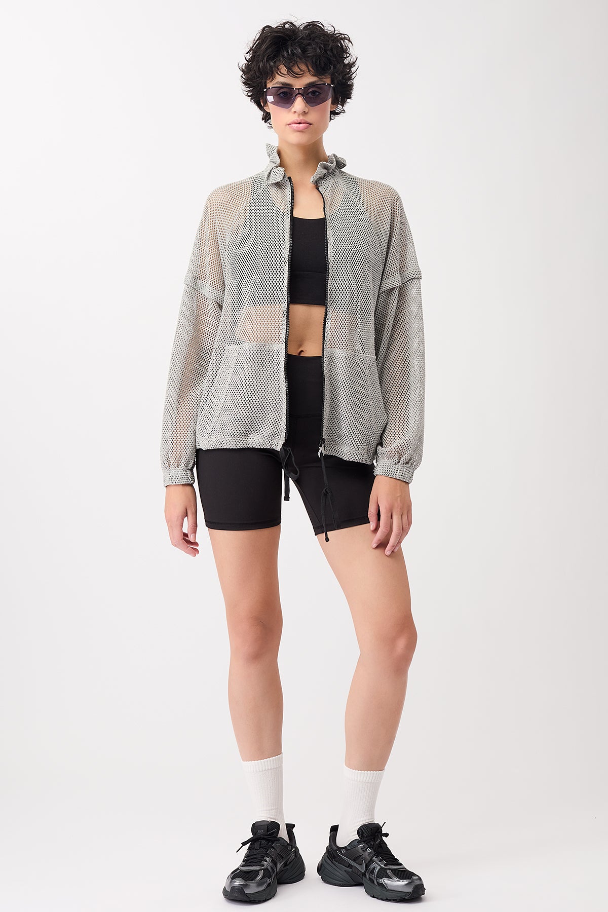 Mandala Trainings Jacke Grau Outfit Front - Mesh Jacket