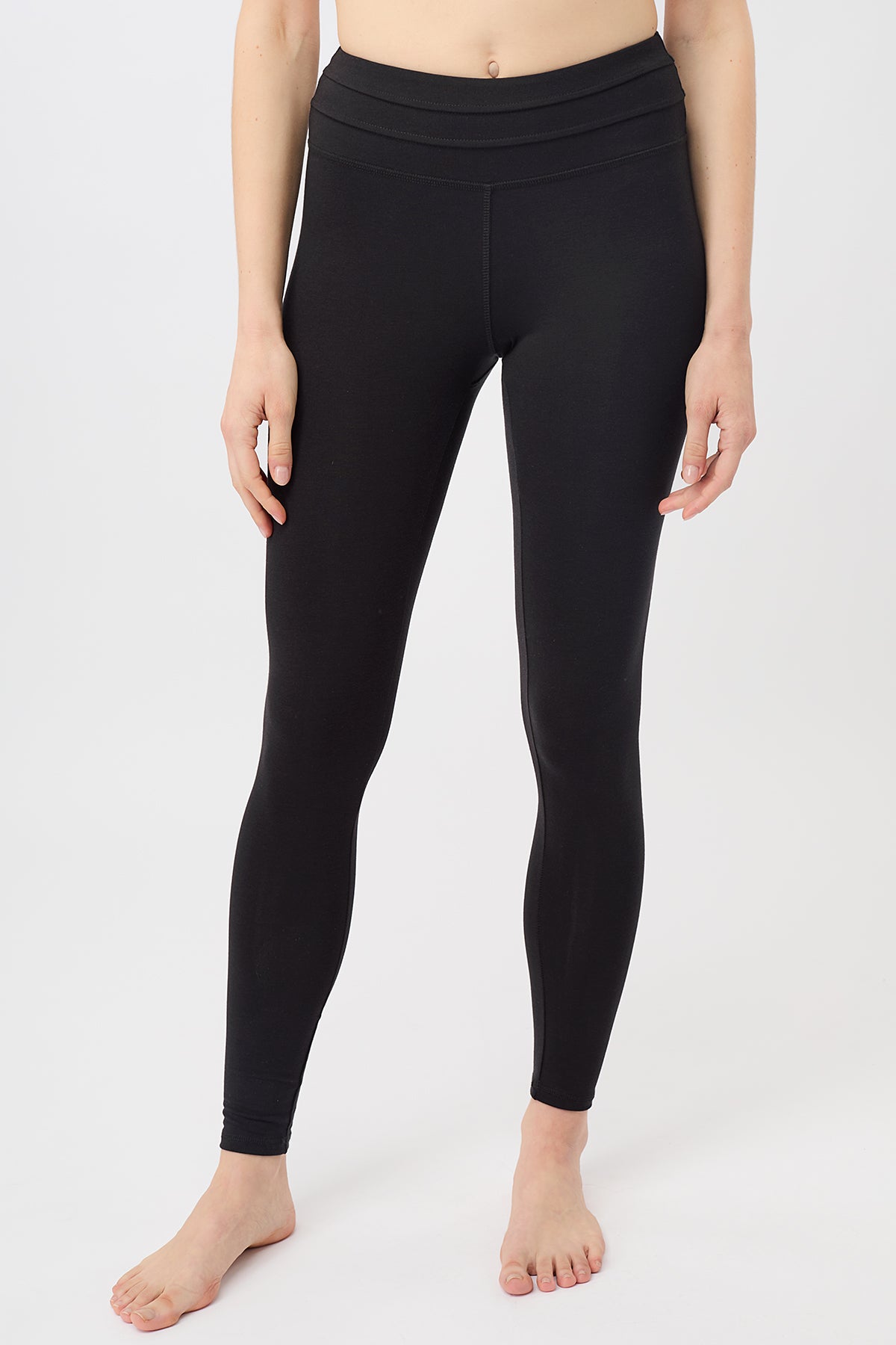 Mandala Sport Pant Schwarz Front - Best Shaped Legging