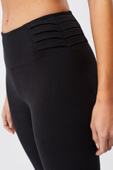 Mandala Sport Pant Schwarz Detail - Barre Tight