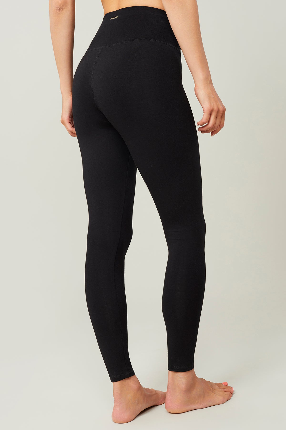 Mandala Fitness Legging Schwarz Rückseite - Best Loved Legging