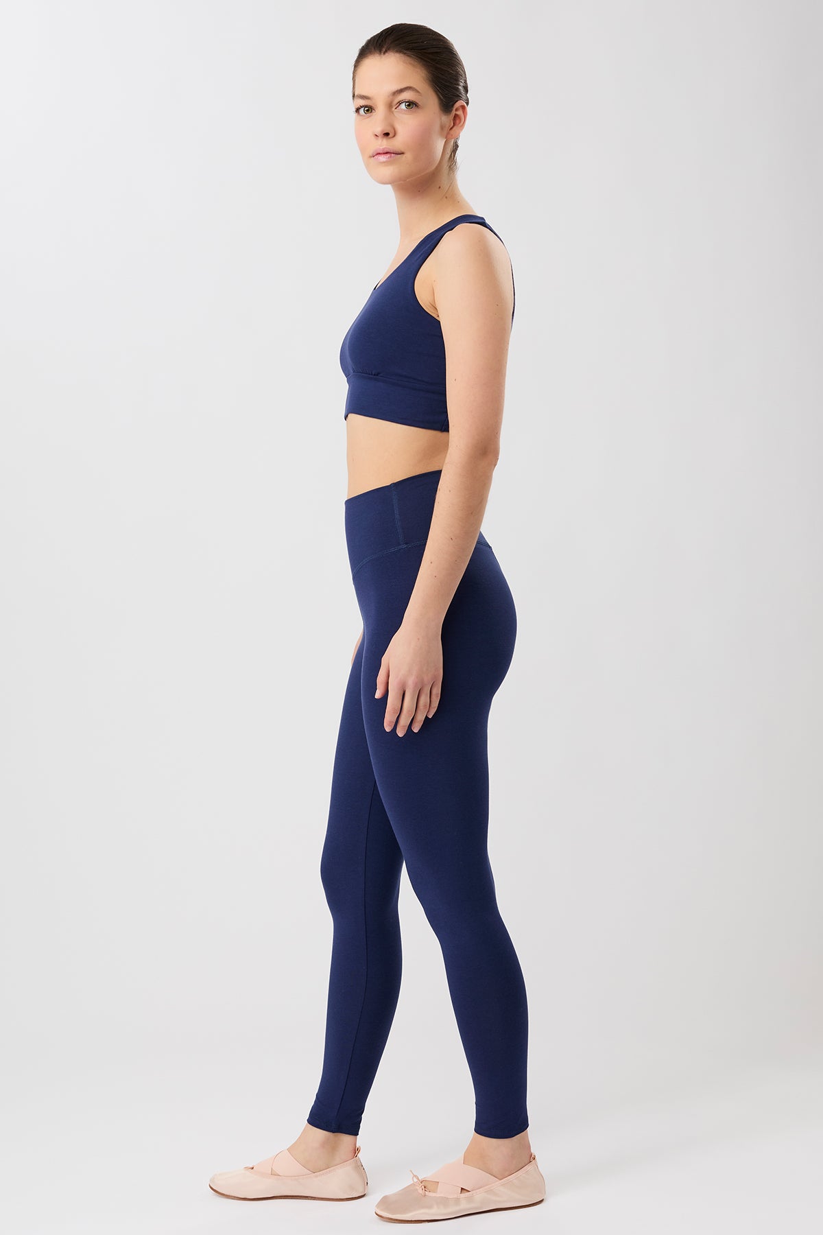 Mandala Sport Legging Blau Outfit Seite - Best Loved Legging