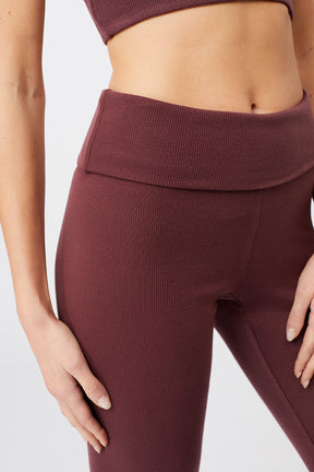 Mandala Fitness Pant Rot Detail Front - Ribbed Rolldown