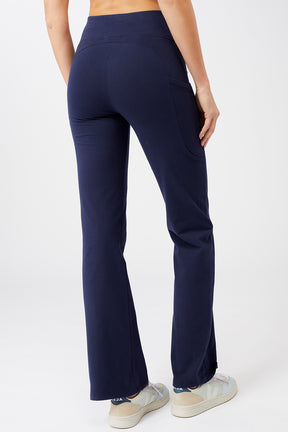 Mandala Trainings Pant Blau Rückseite - Straight Pants