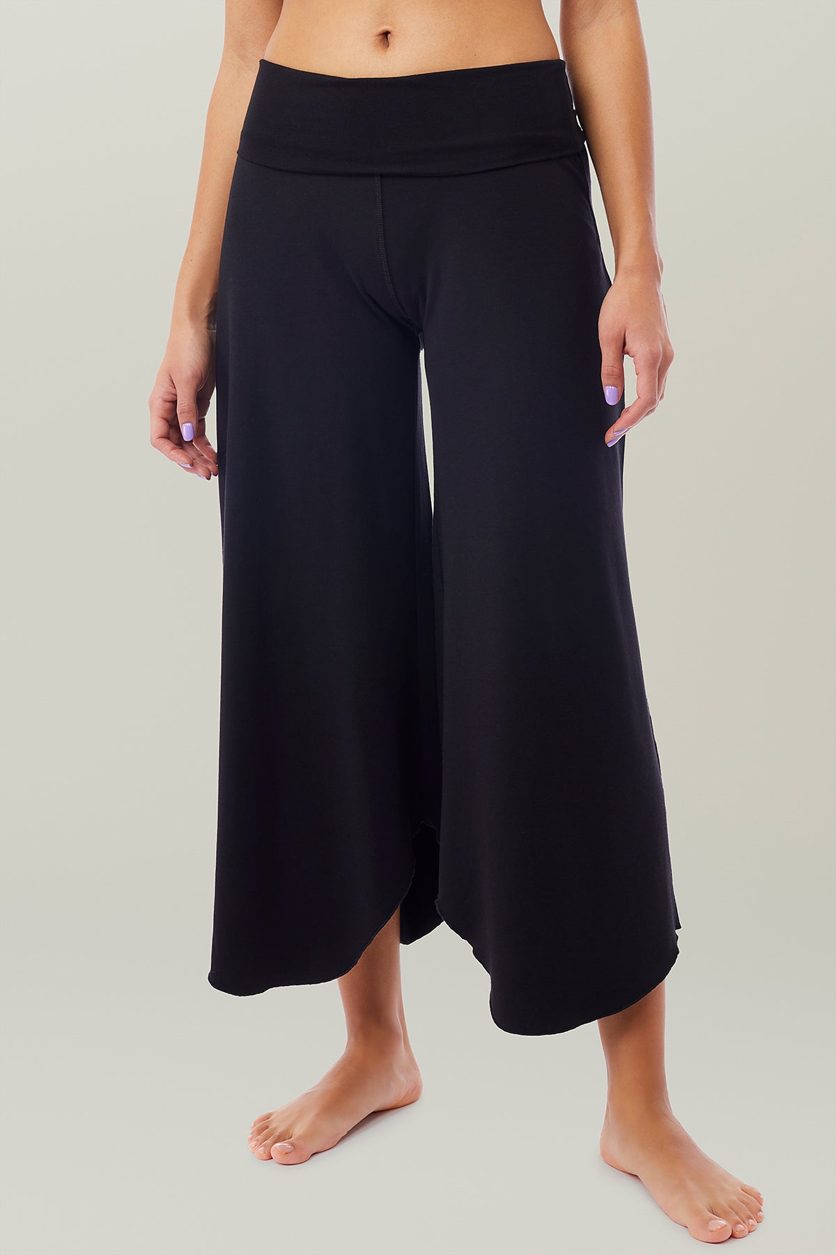 Mandala Sport Pant Schwarz Front - Tulip Pants