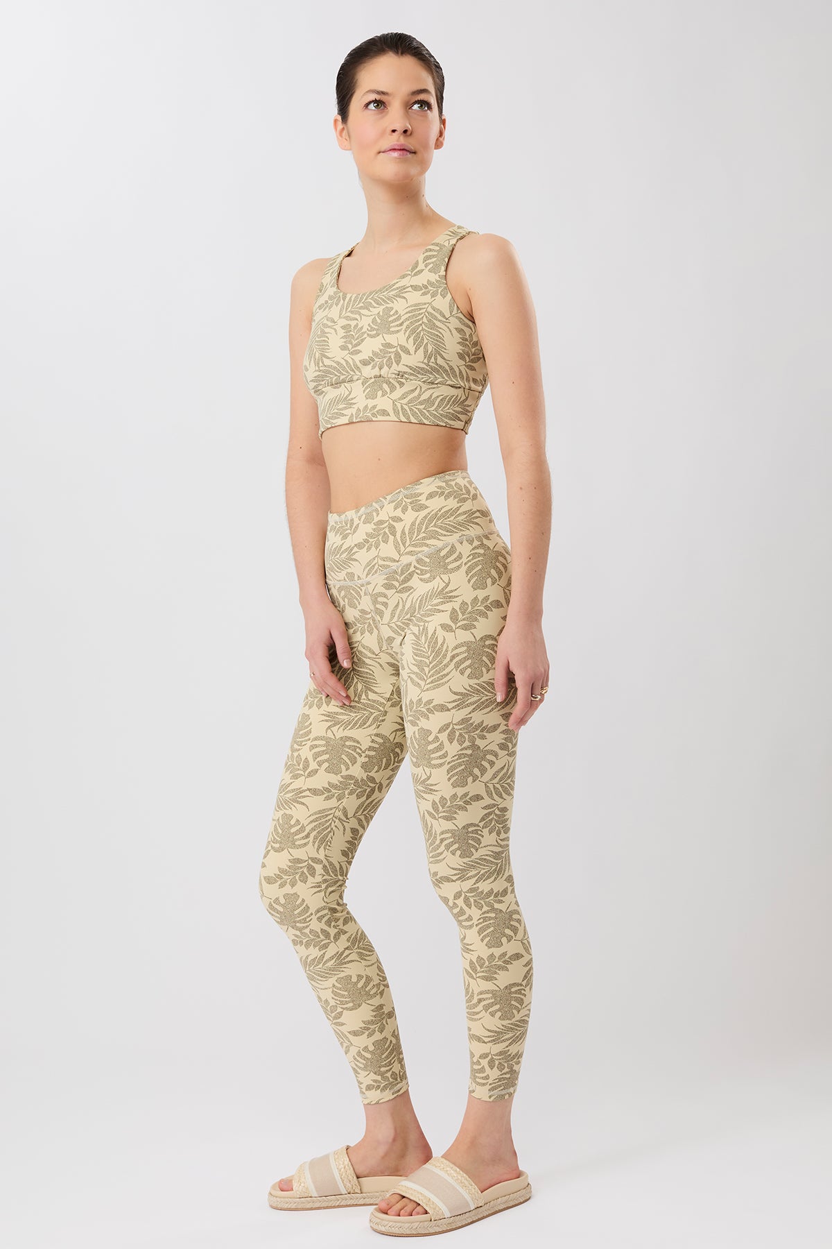 Mandala Trainings Pant Print Outfit Front - Cosmic Leggings