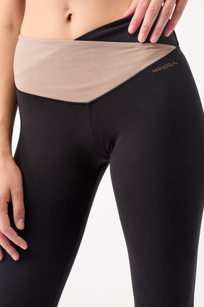 Mandala Sport Pant Schwarz Detail - Ballett Legging