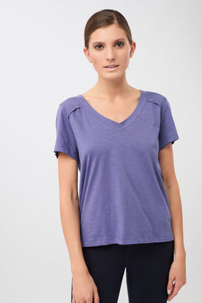 Mandala Trainings Shirt Lila Front - The New V-Neck